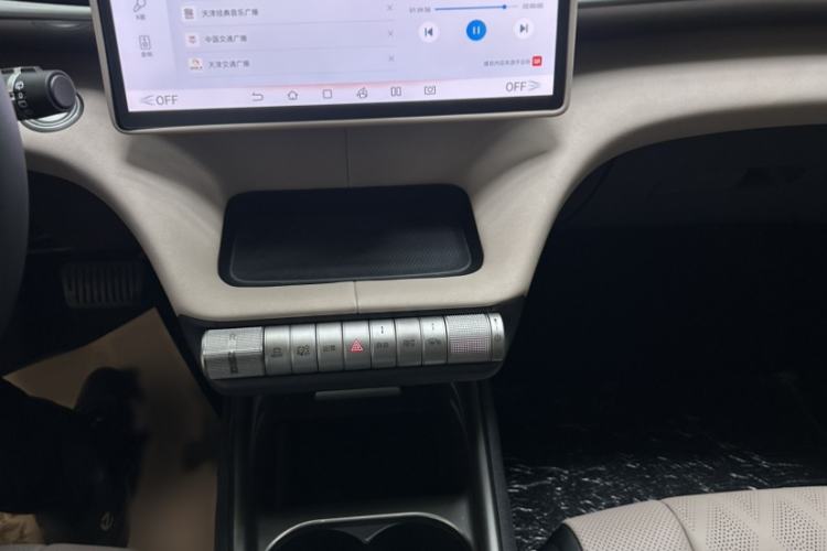 Used BYD Dolphin 2024 Honor Edition 420km Fashion Version Interior 10