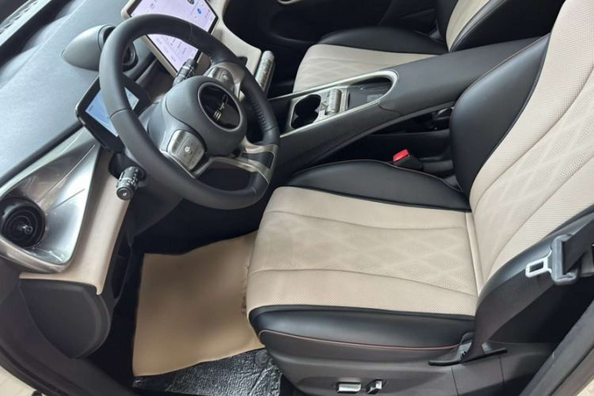 Used BYD Dolphin 2024 Honor Edition 420km Fashion Version Interior 8