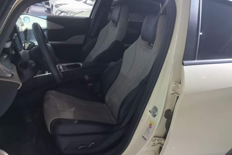 Used BYD Dolphin 2024 Honor Edition 420km Fashion Version Left Front Seat