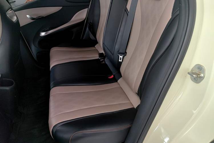 Used BYD Dolphin 2024 Honor Edition 420km Fashion Version Left Rear Seat