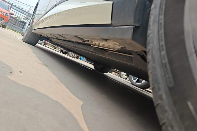 Used BYD Dolphin 2024 Honor Edition 420km Fashion Version Left Side Sill