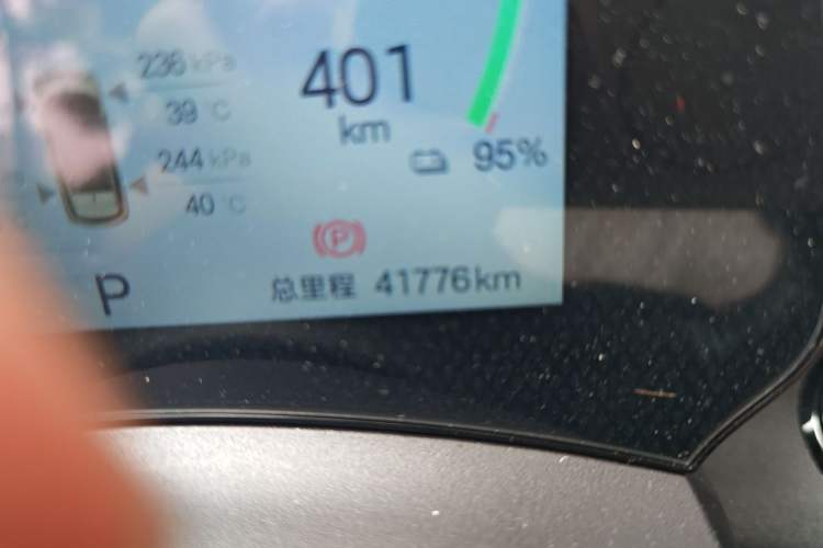 Used BYD Dolphin 2024 Honor Edition 420km Fashion Version Odometer Close Up