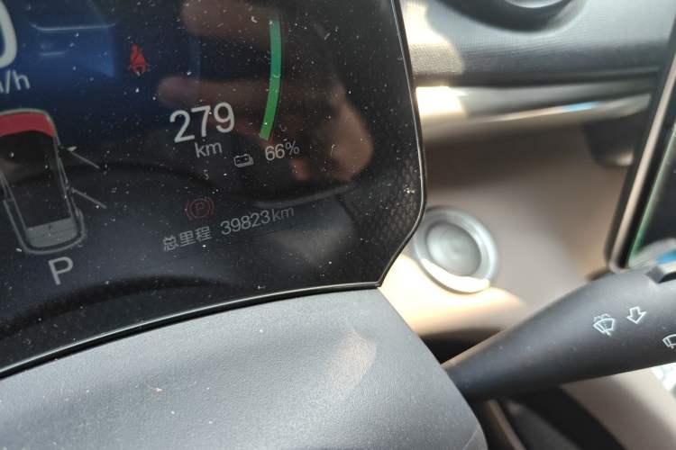 Used BYD Dolphin 2024 Honor Edition 420km Fashion Version Odometer Close Up