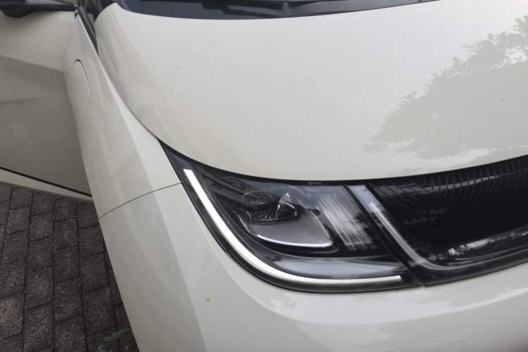 Used BYD Dolphin 2024 Honor Edition 420km Fashion Version Right Front Headlight