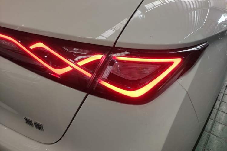 Used BYD Dolphin 2024 Honor Edition 420km Fashion Version Right Rear Taillight
