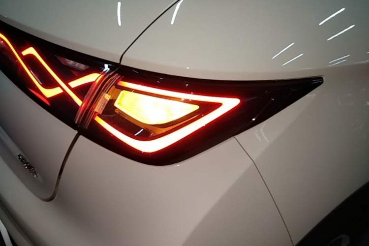 Used BYD Dolphin 2024 Honor Edition 420km Freedom Version Right Rear Taillight