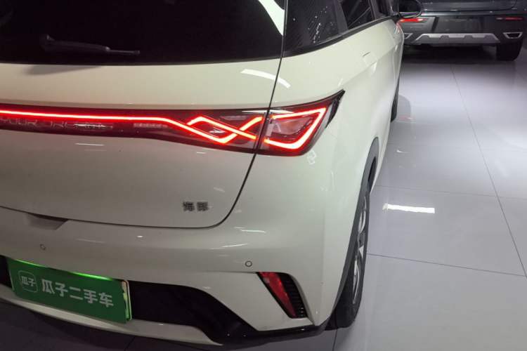 Used BYD Dolphin 2024 Honor Edition 420km Fashion Version Right Rear Taillight