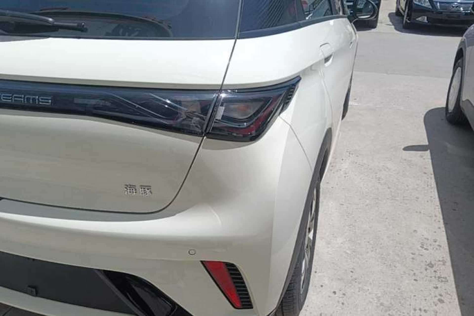 Used BYD Dolphin 2024 Honor Edition 420km Freedom Version Right Rear Taillight