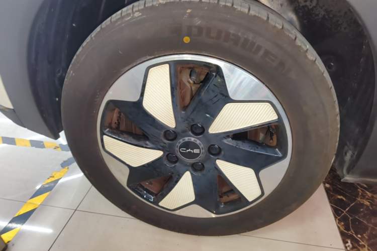 Used BYD Dolphin 2024 Honor Edition 420km Freedom Version Right Rear Wheel Hub