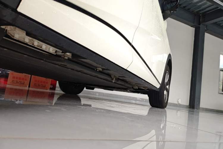 Used BYD Dolphin 2024 Honor Edition 420km Fashion Version Right Side Sill