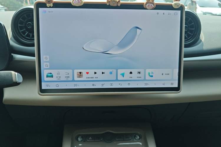 Used BYD Dolphin 2025 Smart Drive Version 420 km Freedom Edition Audio And AC Panel