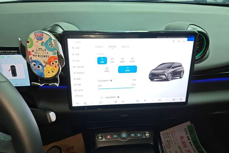 Used BYD Dolphin 2025 Intelligent Driving Version 520km Range Knight Edition Audio And AC Panel