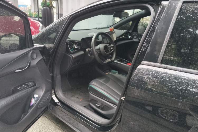 Used BYD Dolphin 2025 Smart Drive Version 420 km Freedom Edition Driver Seat