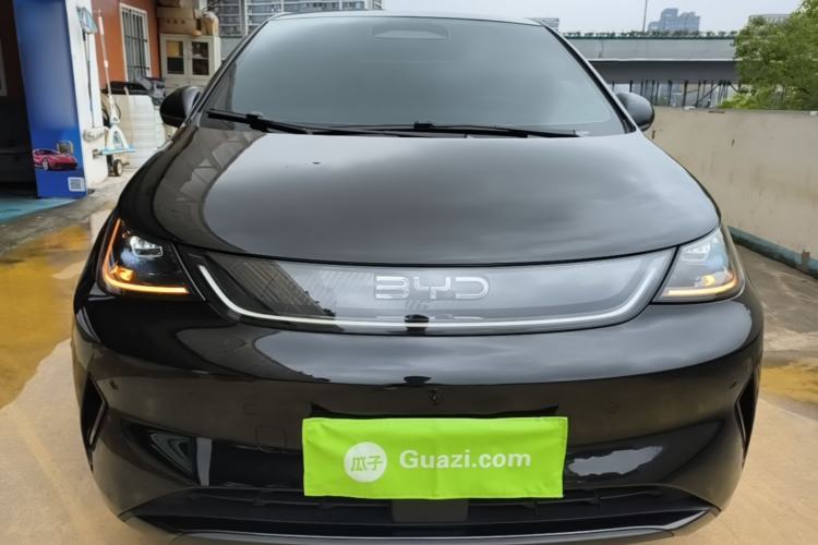 Used BYD Dolphin 2025 Intelligent Driving Version 520km Range Knight Edition Front