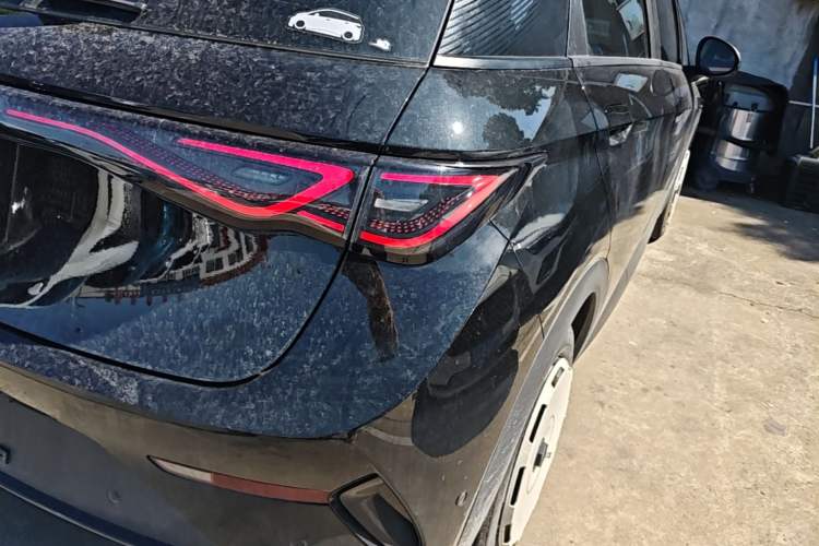 Used BYD Dolphin 2025 Smart Drive Version 420 km Freedom Edition Right Rear Taillight