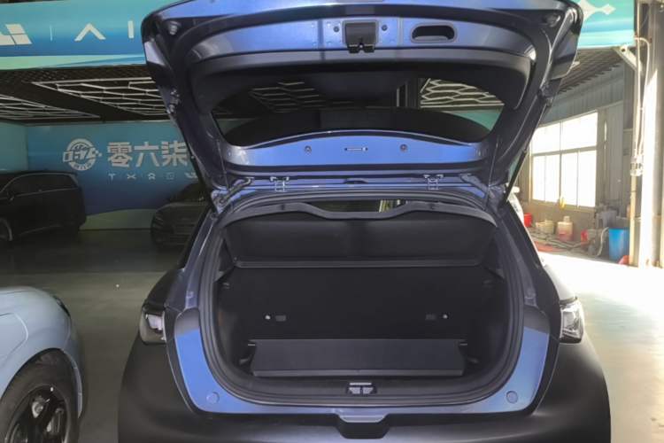 Used BYD Dolphin 2025 420km Free Edition Trunk