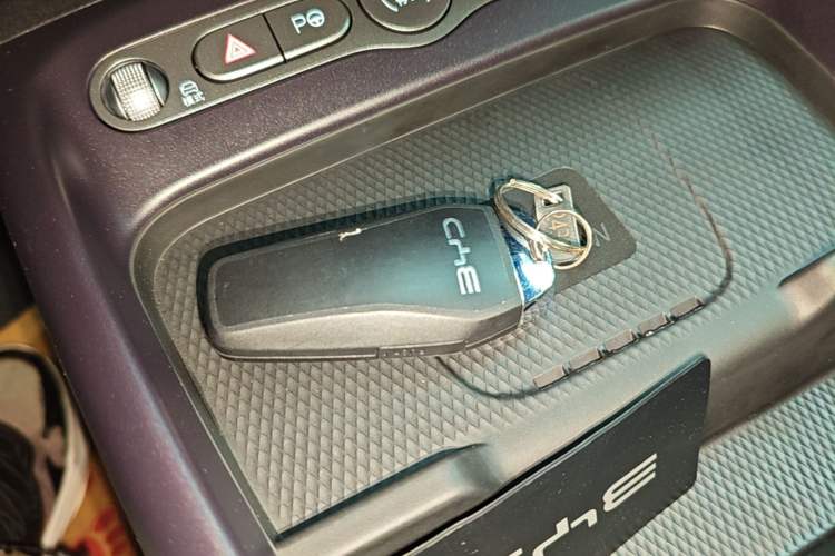Used BYD Dolphin 2025 Intelligent Driving Version 520km Range Knight Edition Vehicle Key