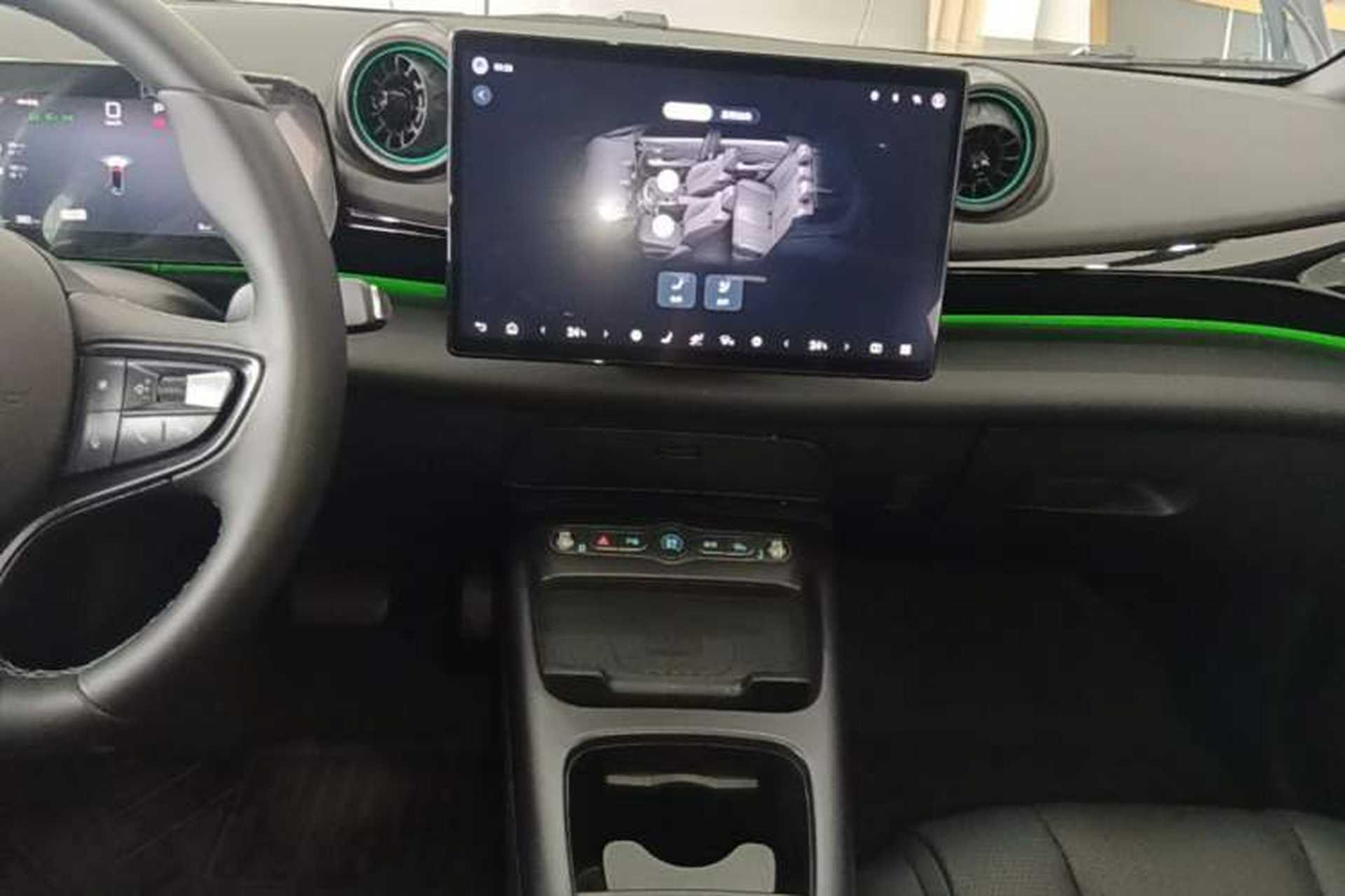 Used BYD Dolphin 2025 Intelligent Driving Version 410 km Fashion Edition Audio And AC Panel
