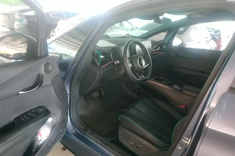 Used BYD Dolphin 2025 Intelligent Driving Version 410 km Fashion Edition Driver Seat