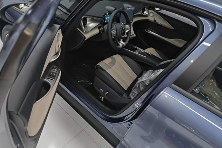 Used BYD Dolphin 2025 420km Free Edition Driver Seat