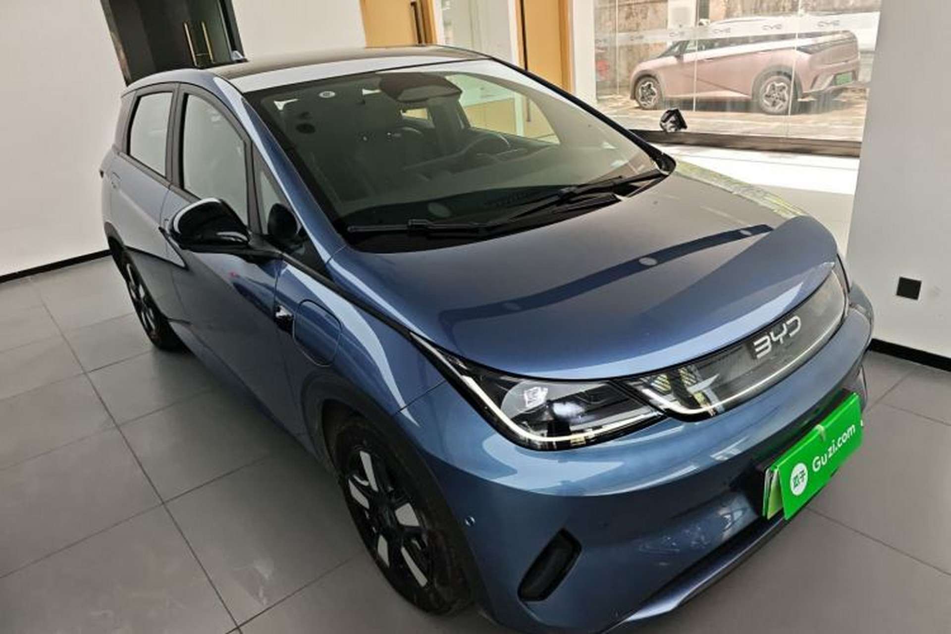 Used BYD Dolphin 2025 Intelligent Driving Version 410 km Fashion Edition Exterior 1