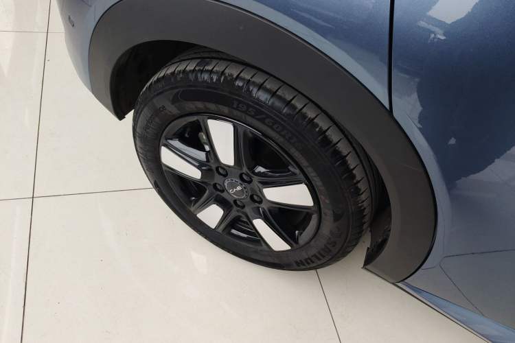 Used BYD Dolphin 2025 Intelligent Driving Version 410 km Fashion Edition Exterior 5