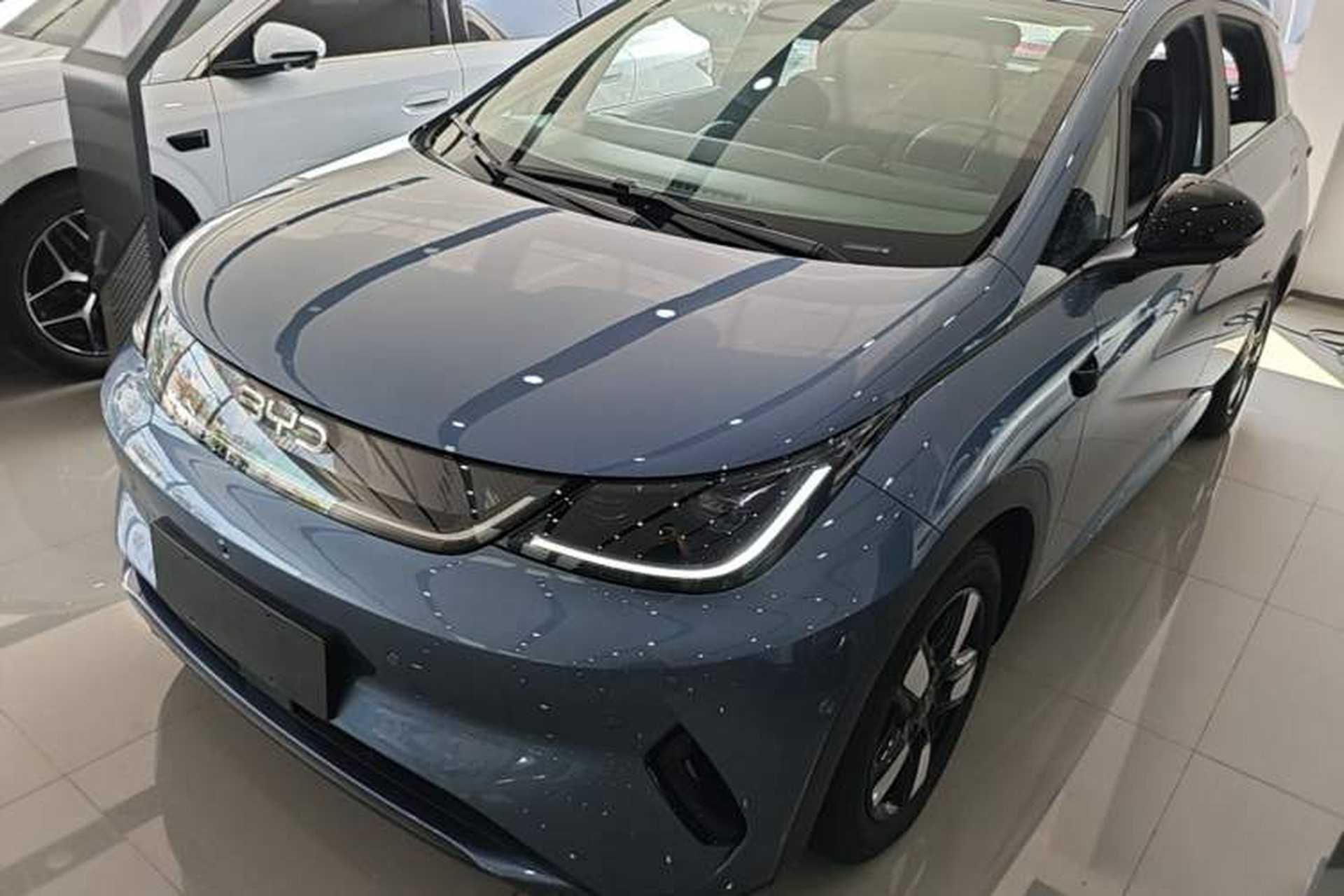 Used BYD Dolphin 2025 Intelligent Driving Version 410 km Fashion Edition Front Left 45 Deg