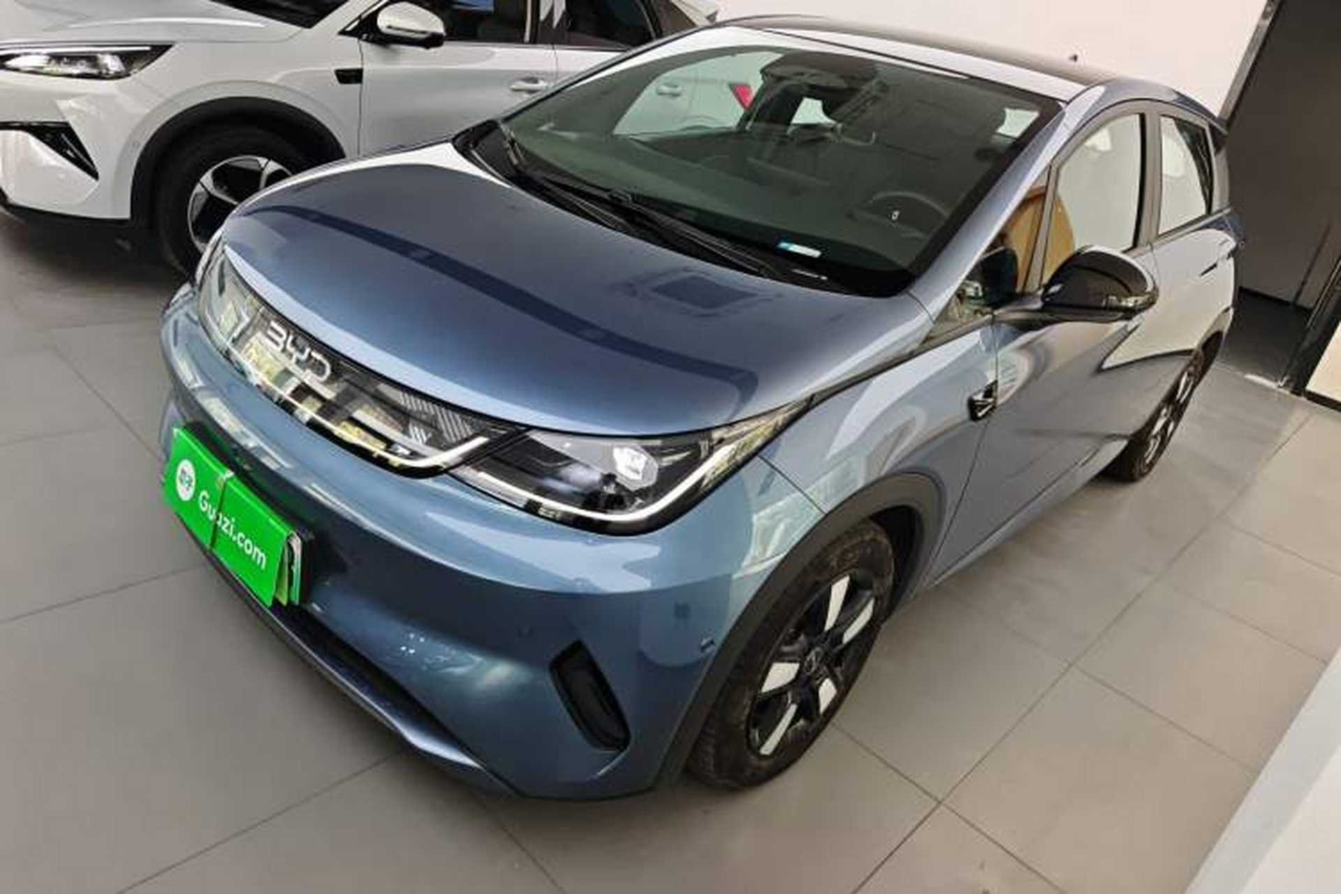 Used BYD Dolphin 2025 Intelligent Driving Version 410 km Fashion Edition Front Left 45 Deg