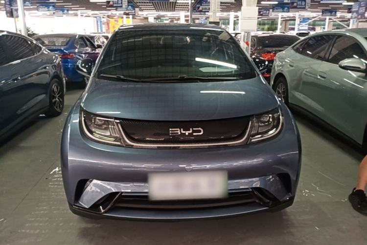 Used BYD Dolphin 2025 Smart Drive Version 420 km Freedom Edition Front