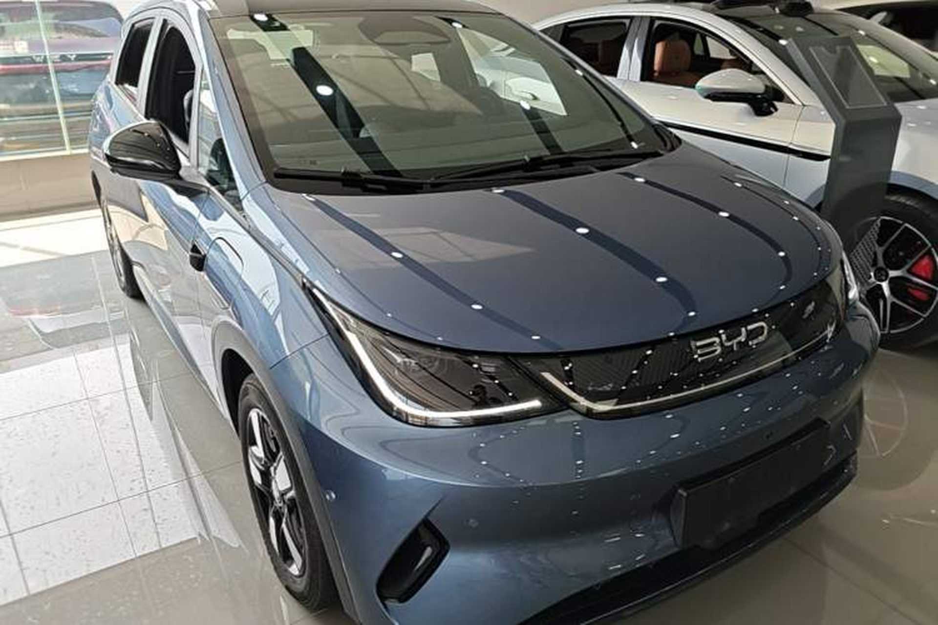 Used BYD Dolphin 2025 Intelligent Driving Version 410 km Fashion Edition Front Right 45 Deg