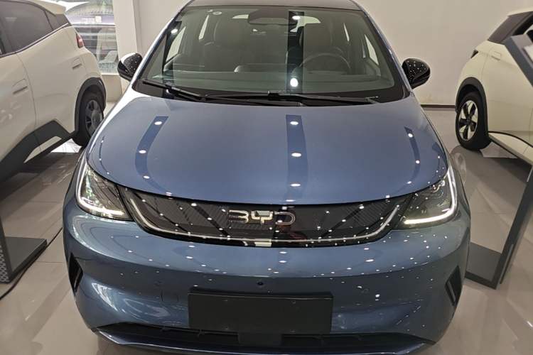 Used BYD Dolphin 2025 Intelligent Driving Version 410 km Fashion Edition Front