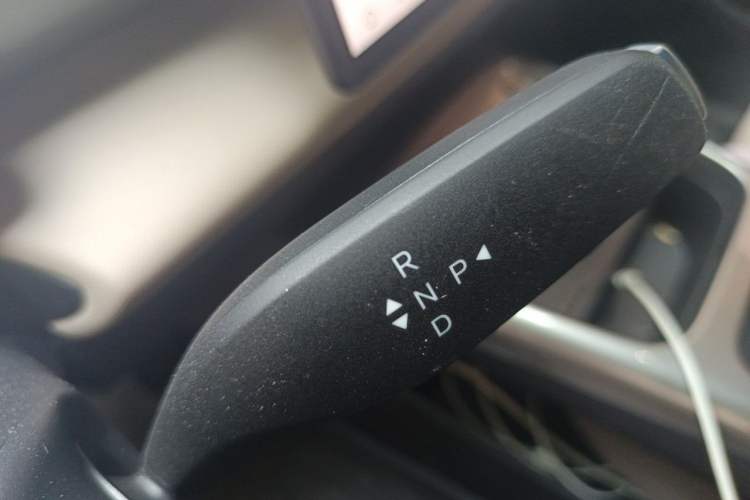 Used BYD Dolphin 2025 Intelligent Driving Version 410 km Fashion Edition Gear Lever