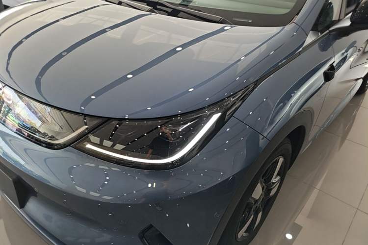 Used BYD Dolphin 2025 Intelligent Driving Version 410 km Fashion Edition Left Front Headlight