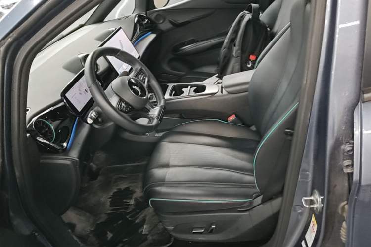 Used BYD Dolphin 2025 Intelligent Driving Version 410 km Fashion Edition Left Front Seat