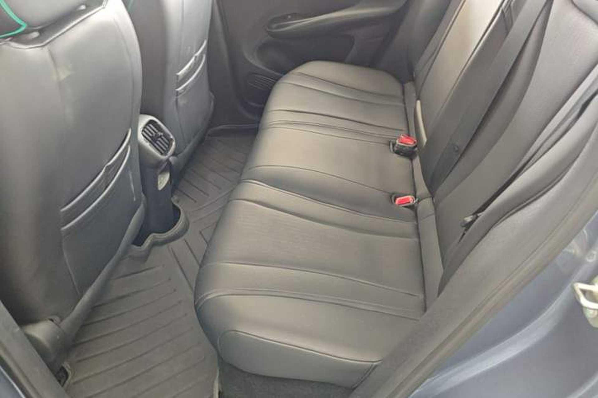 Used BYD Dolphin 2025 Intelligent Driving Version 410 km Fashion Edition Left Rear Seat