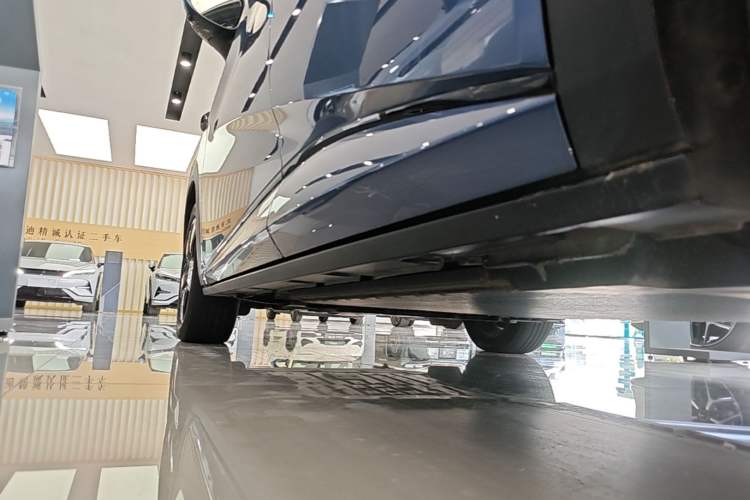 Used BYD Dolphin 2025 Intelligent Driving Version 410 km Fashion Edition Left Side Sill