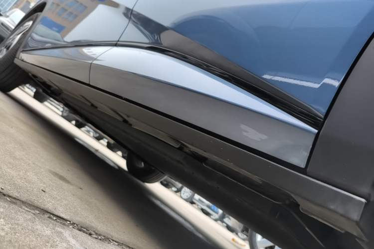 Used BYD Dolphin 2025 Smart Drive Version 420 km Freedom Edition Left Side Sill