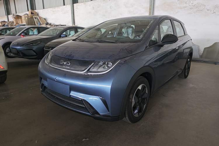 Used BYD Dolphin 2025 420km Free Edition Guazi used car, China used car export, Used car for sale, Used cars, Cheapest cars for sale
