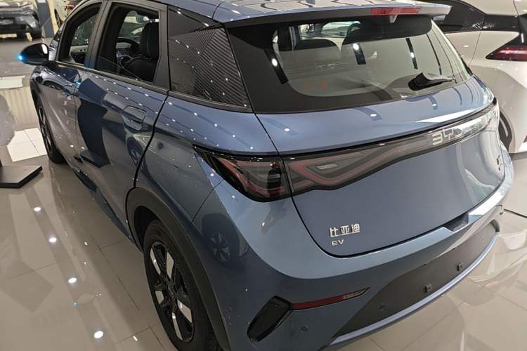 Used BYD Dolphin 2025 Intelligent Driving Version 410 km Fashion Edition Rear Left 45 Deg
