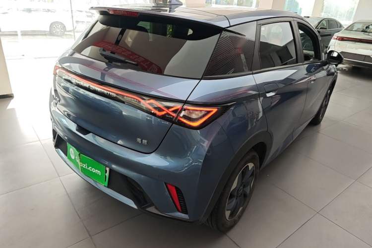 Used BYD Dolphin 2025 420km Fashion Edition Rear Right 45 Deg