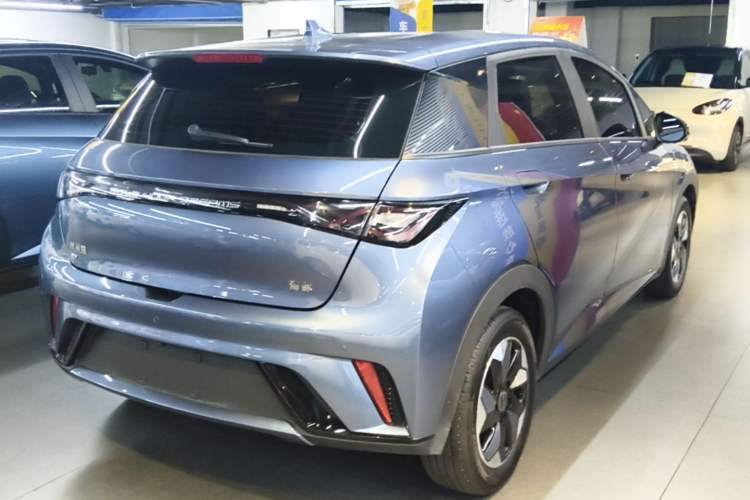 Used BYD Dolphin 2025 420km Free Edition Rear Right 45 Deg