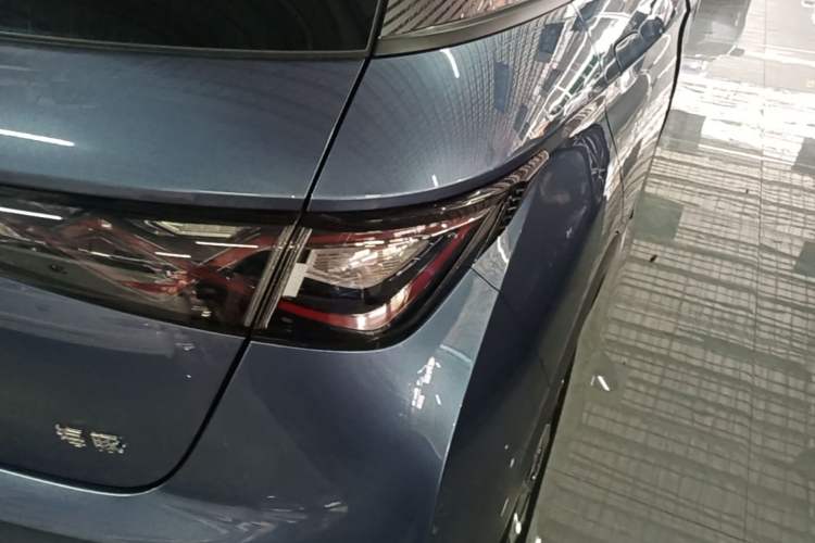 Used BYD Dolphin 2025 Smart Drive Version 420 km Freedom Edition Right Rear Taillight