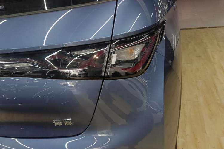 Used BYD Dolphin 2025 420km Free Edition Right Rear Taillight