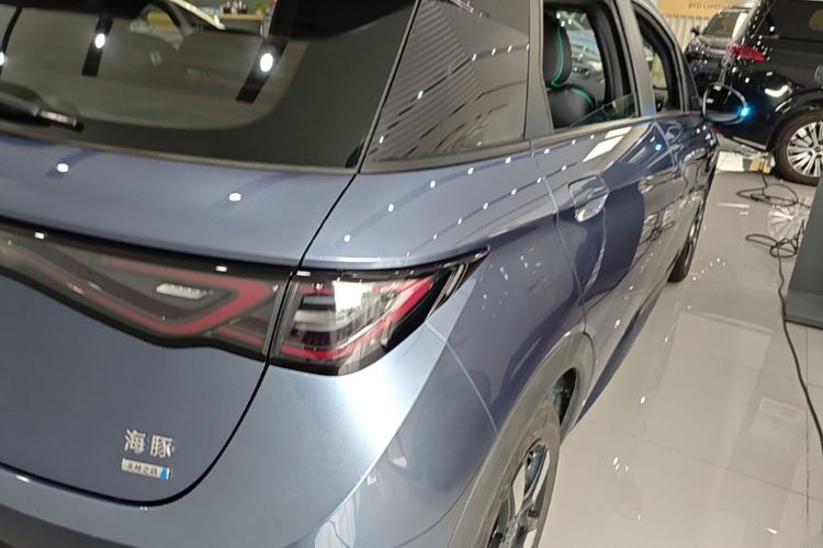 Used BYD Dolphin 2025 Intelligent Driving Version 410 km Fashion Edition Right Rear Taillight