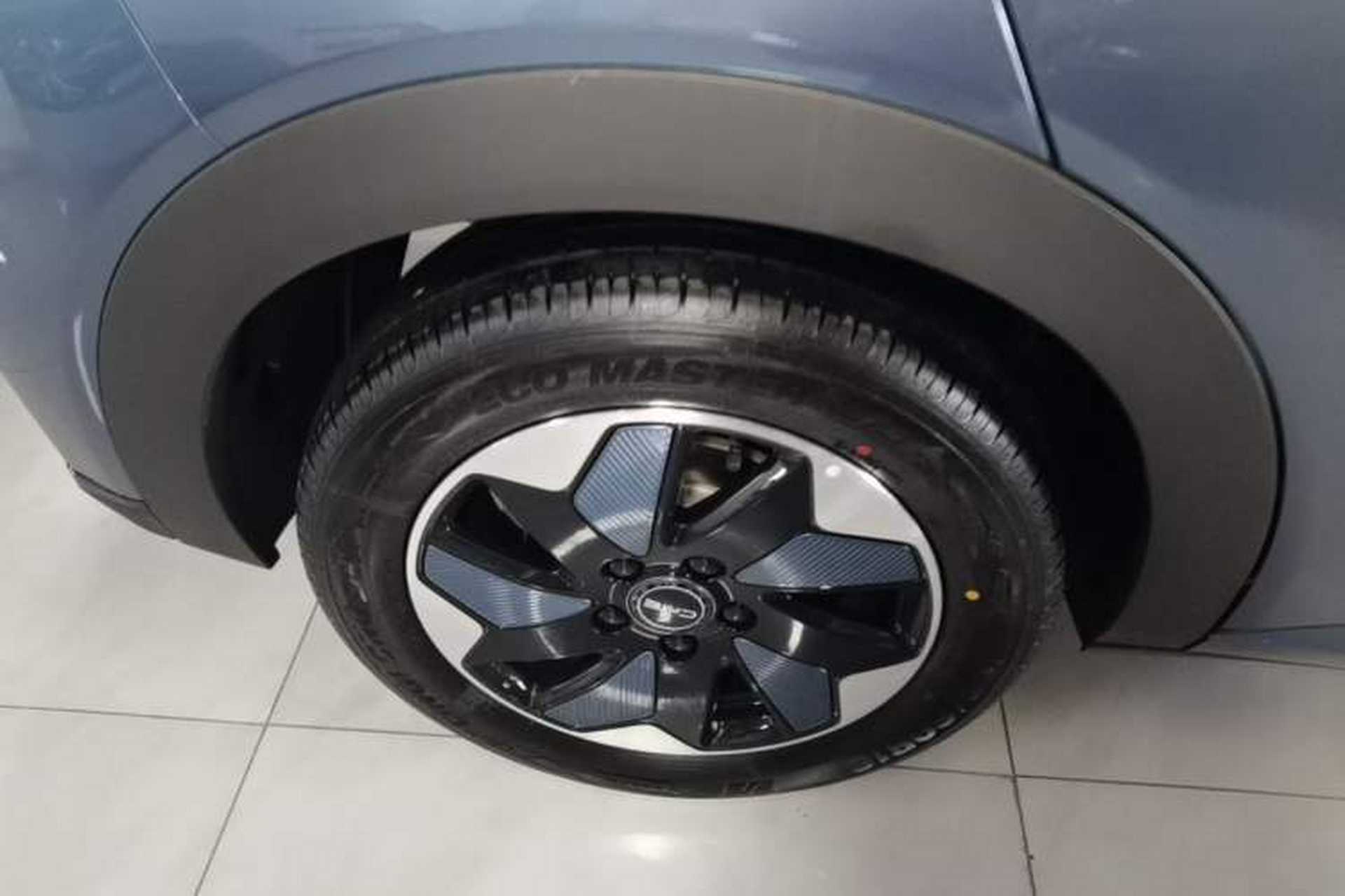 Used BYD Dolphin 2025 420km Free Edition Right Rear Wheel Hub