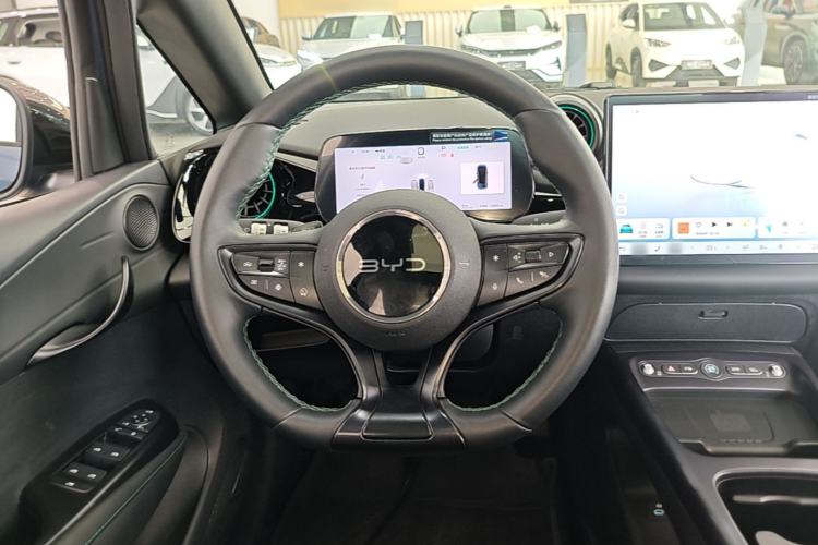 Used BYD Dolphin 2025 Intelligent Driving Version 410 km Fashion Edition Steering Wheel