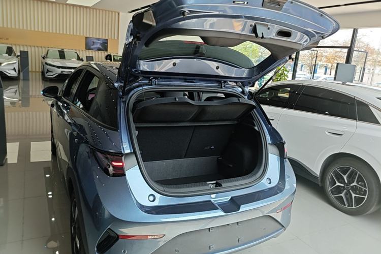 Used BYD Dolphin 2025 Intelligent Driving Version 410 km Fashion Edition Trunk