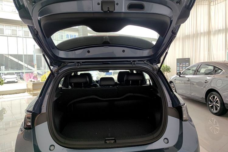Used BYD Dolphin 2025 Intelligent Driving Version 410 km Fashion Edition Trunk