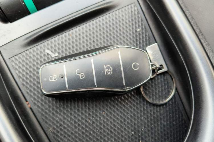 Used BYD Dolphin 2025 420km Active Version Vehicle Key