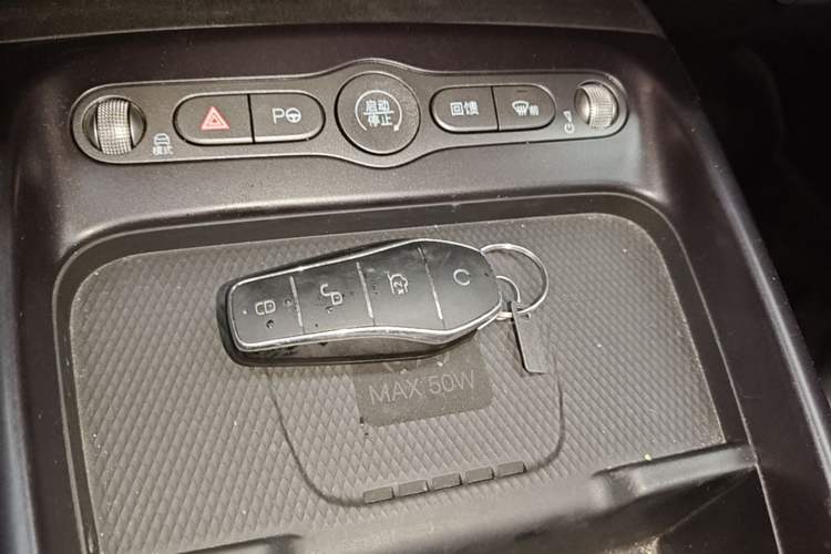 Used BYD Dolphin 2025 Intelligent Driving Version 410 km Fashion Edition Vehicle Key